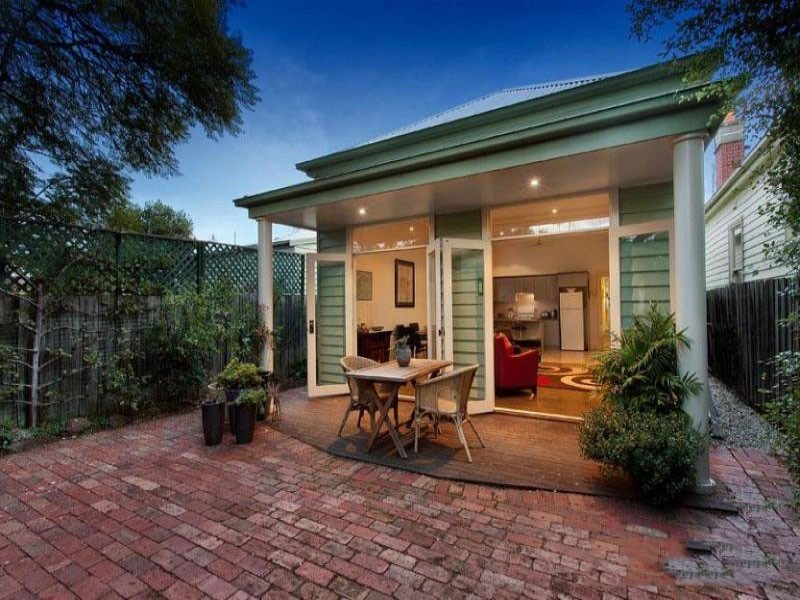 7 Hamilton Street, Seddon VIC 3011