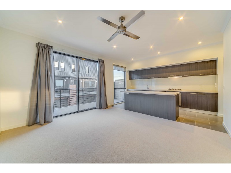 6 Souter Crescent, Footscray VIC 3011