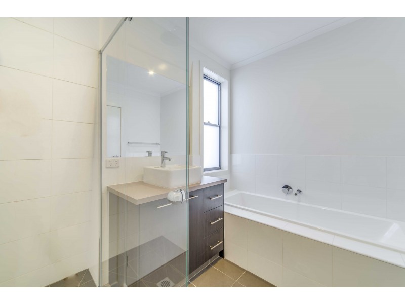 6 Souter Crescent, Footscray VIC 3011