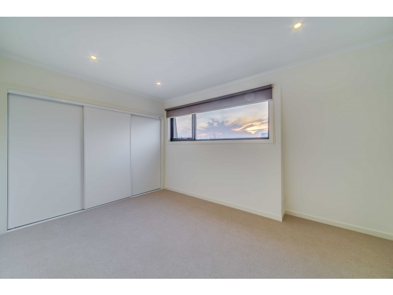 6 Souter Crescent, Footscray VIC 3011