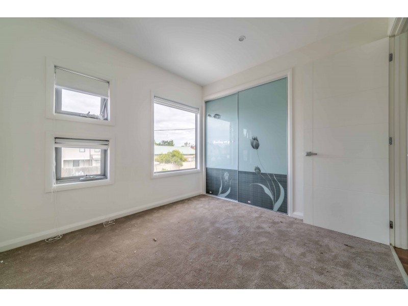 8 Clarendon Street, Yarraville VIC 3013