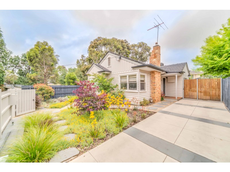 9 Austin Crescent West, Yarraville VIC 3013