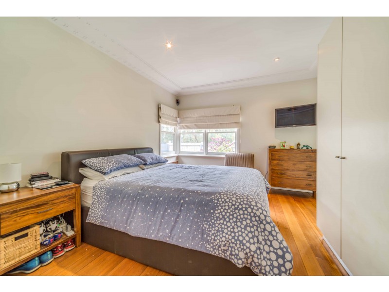 9 Austin Crescent West, Yarraville VIC 3013