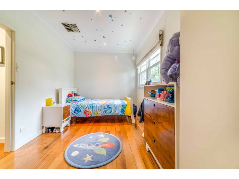 9 Austin Crescent West, Yarraville VIC 3013