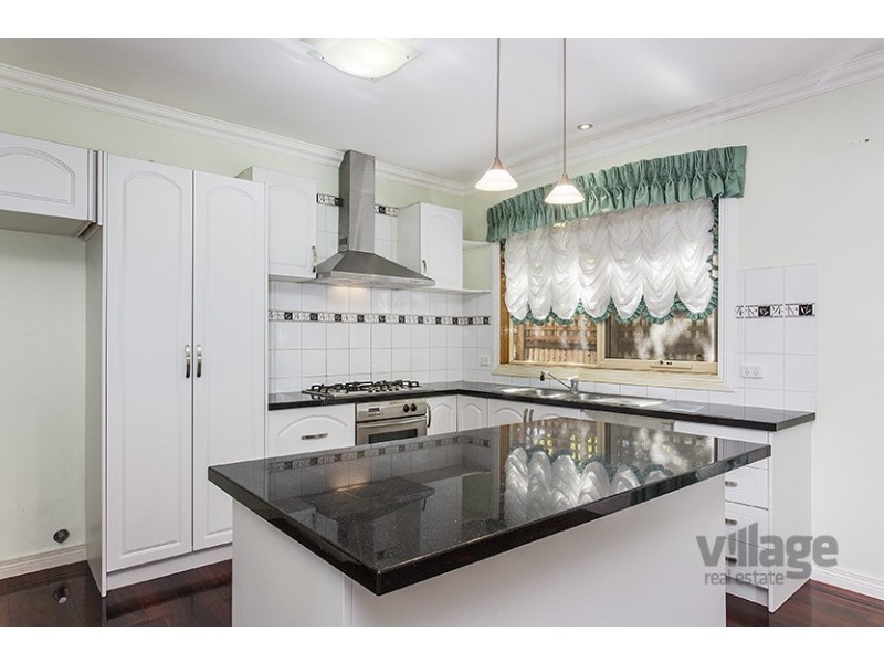 2/28 Pickett Street, Footscray VIC 3011