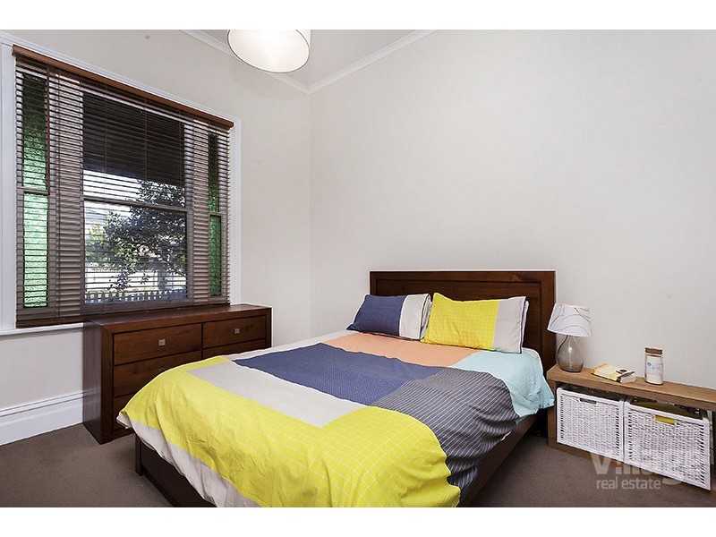 11 Pentland Parade, Seddon VIC 3011