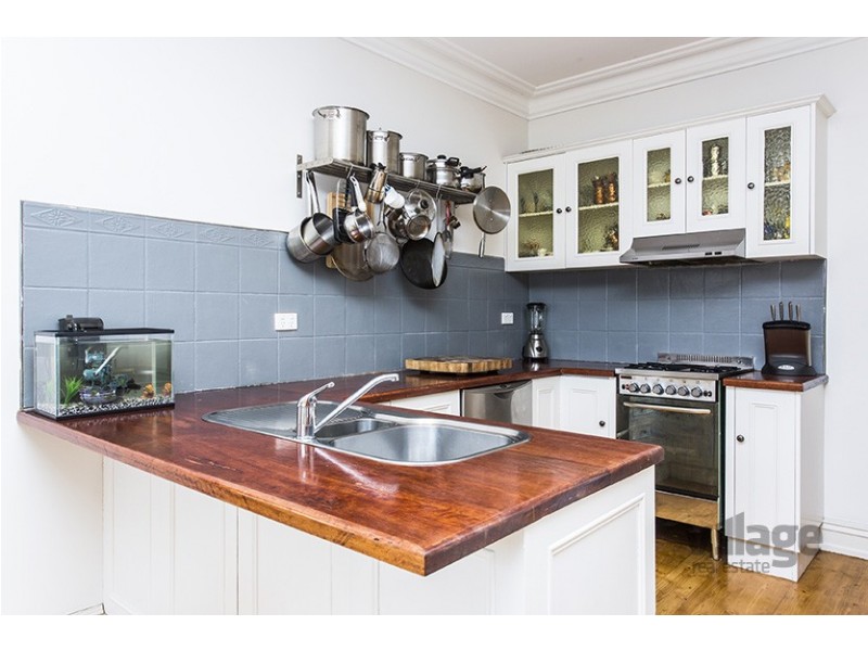 70 Chirnside Street, Kingsville VIC 3012