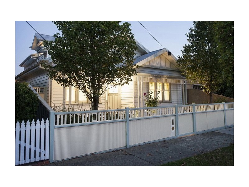 137 Coronation Street, Kingsville VIC 3012