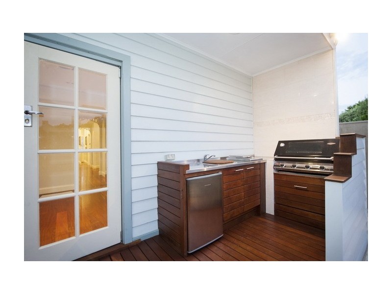 137 Coronation Street, Kingsville VIC 3012