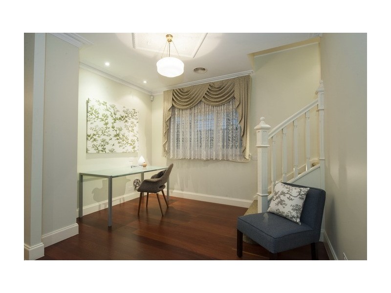 137 Coronation Street, Kingsville VIC 3012