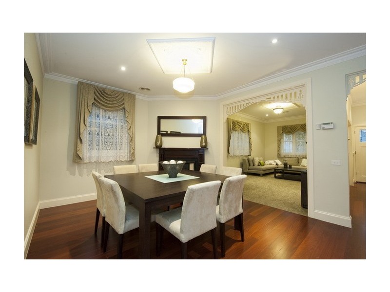 137 Coronation Street, Kingsville VIC 3012