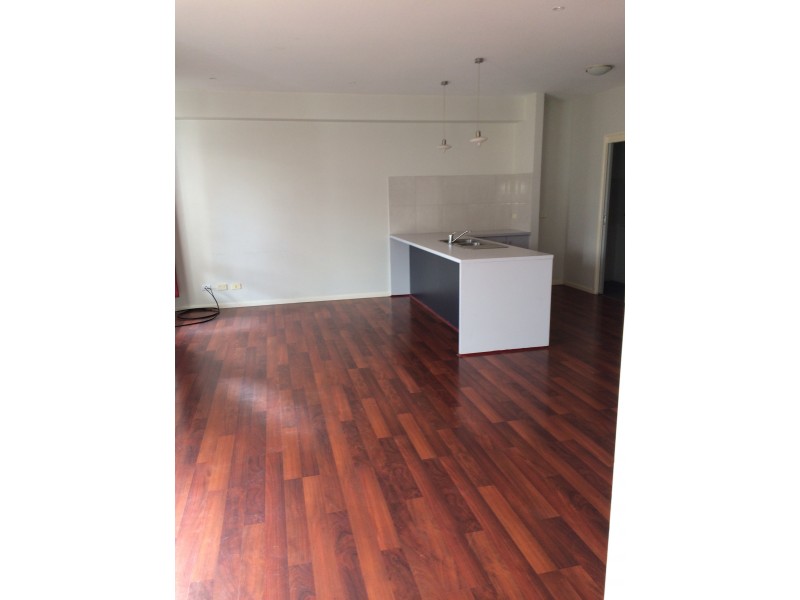 1/21 Spicer Boulevard, Altona Meadows VIC 3028