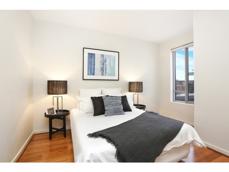 303/8 Burrowes Street, Ascot Vale VIC 3032