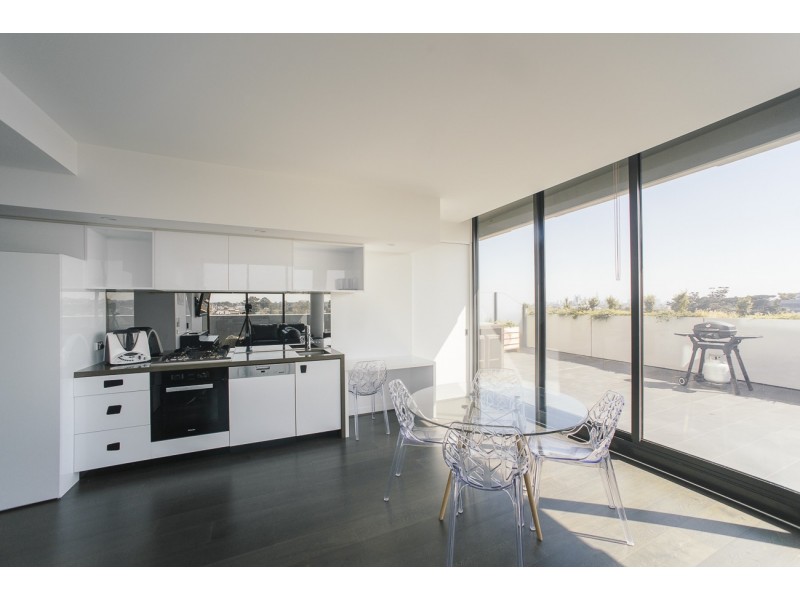 701/18 McCombie Street, Elsternwick VIC 3185