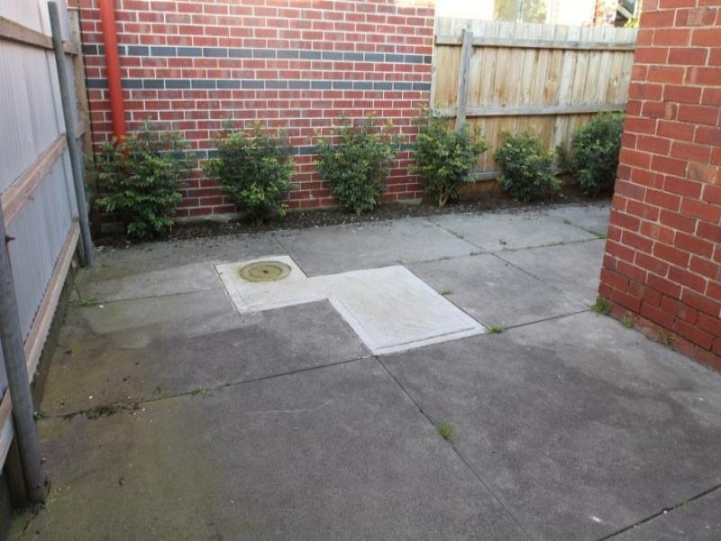 1/92 Bruce Street, Coburg VIC 3058