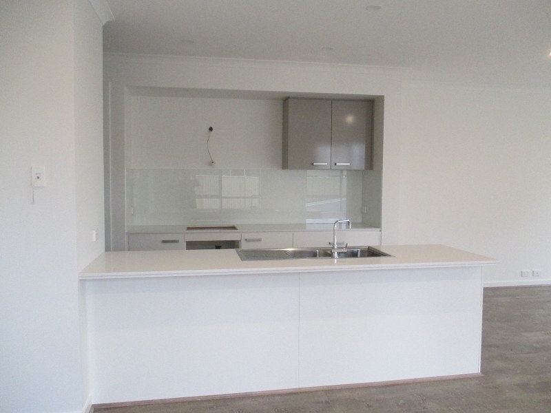 66 Bayano Way, Craigieburn VIC 3064