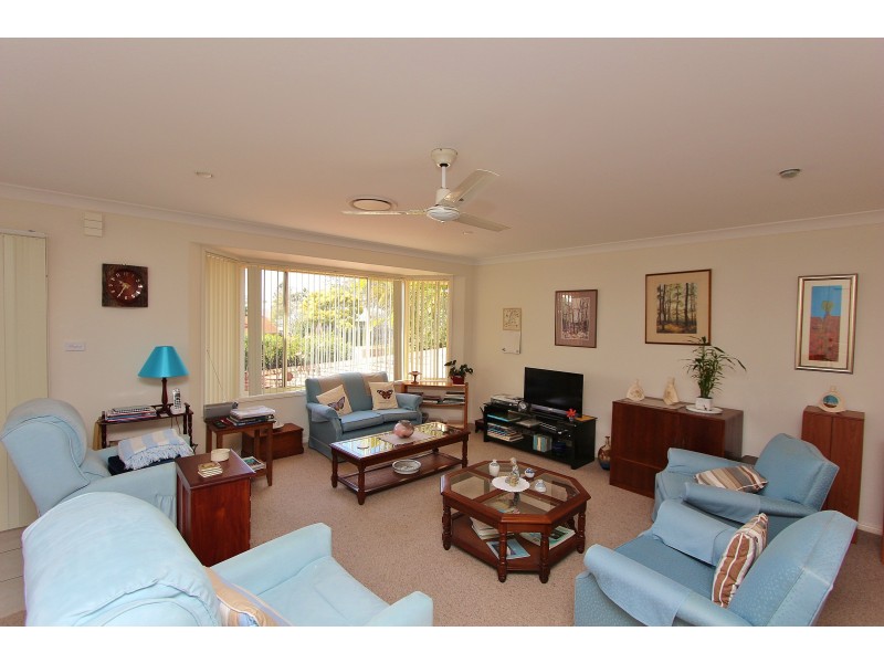 1/74 Lord Street, Laurieton NSW 2443