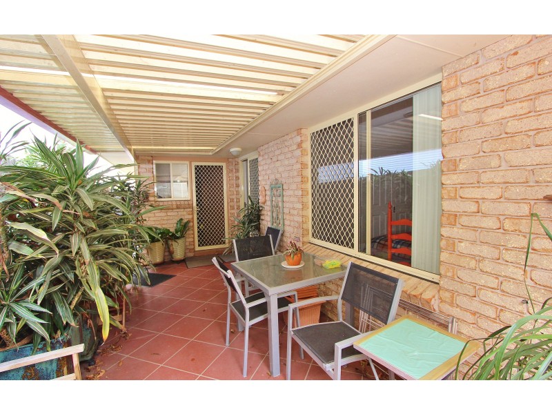 1/74 Lord Street, Laurieton NSW 2443
