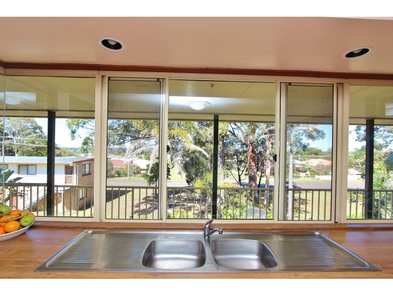 19 Peach Grove, Laurieton NSW 2443
