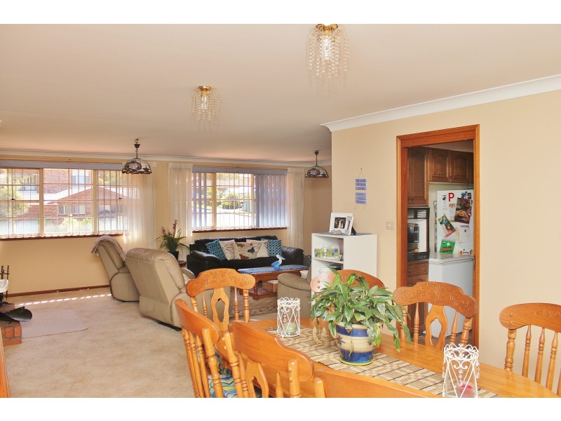 19 Peach Grove, Laurieton NSW 2443