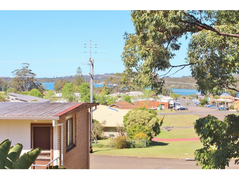 19 Peach Grove, Laurieton NSW 2443