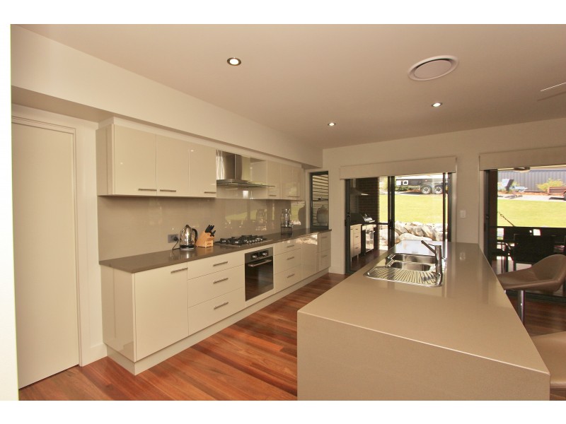 20 Rosewood Court, Laurieton NSW 2443