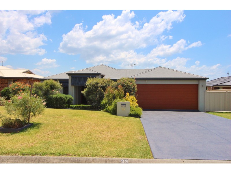 33 Rainbow Beach Drive, Bonny Hills NSW 2445