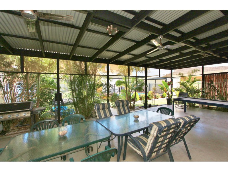 5 Seaview Avenue, Dunbogan NSW 2443