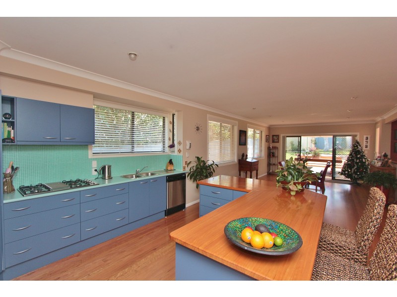 8 Woods Place, Bonny Hills NSW 2445