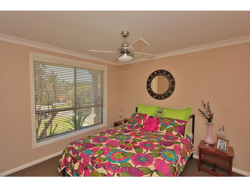 8 Woods Place, Bonny Hills NSW 2445