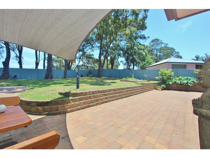 8 Woods Place, Bonny Hills NSW 2445