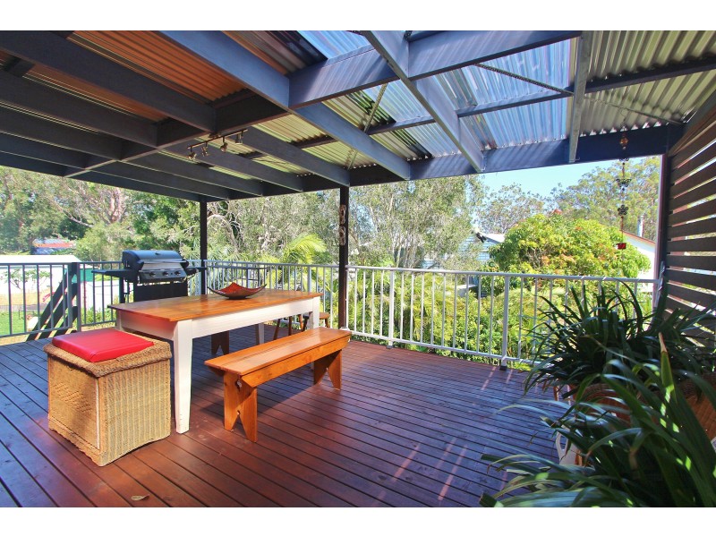 495 Ocean Drive, Laurieton NSW 2443