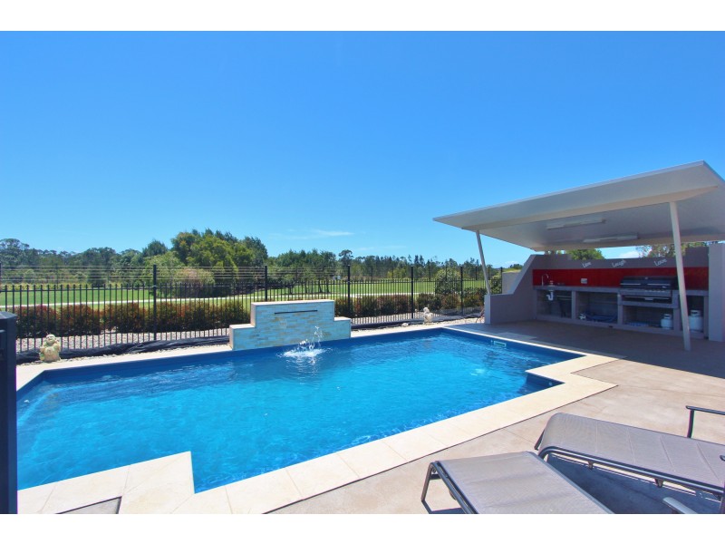 5 Northwind Crescent, Bonny Hills NSW 2445