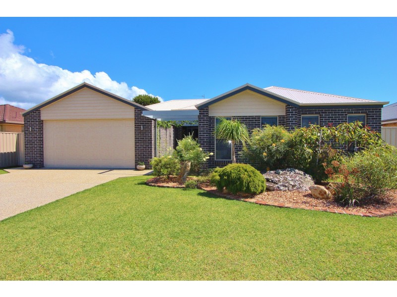 11 Northwind Crescent, Bonny Hills NSW 2445