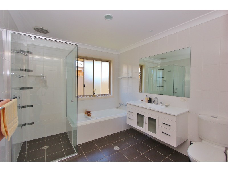 11 Northwind Crescent, Bonny Hills NSW 2445