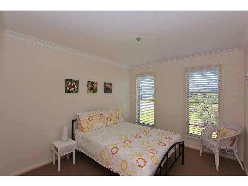 11 Northwind Crescent, Bonny Hills NSW 2445