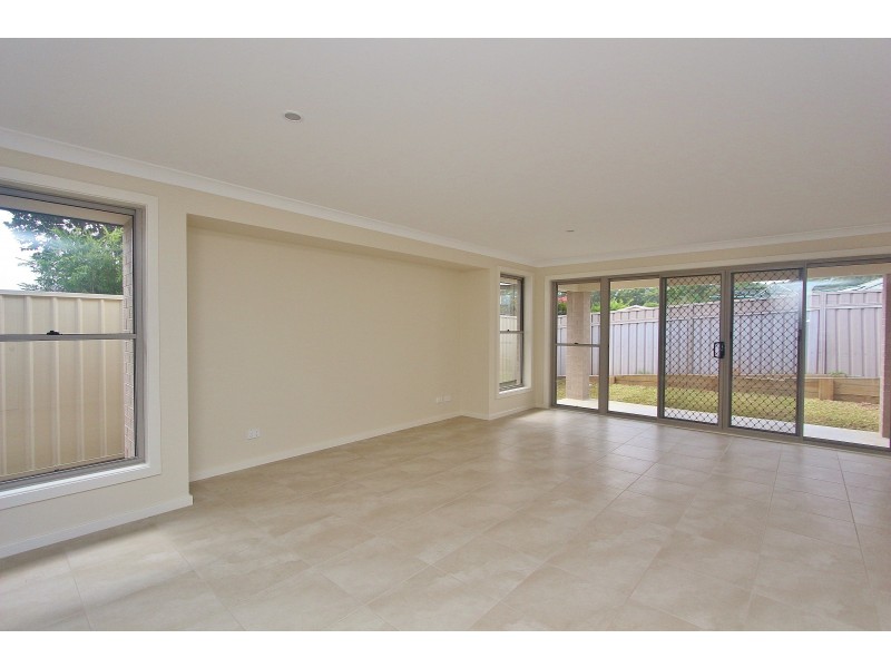 2/18 Reliance Crescent, Laurieton NSW 2443