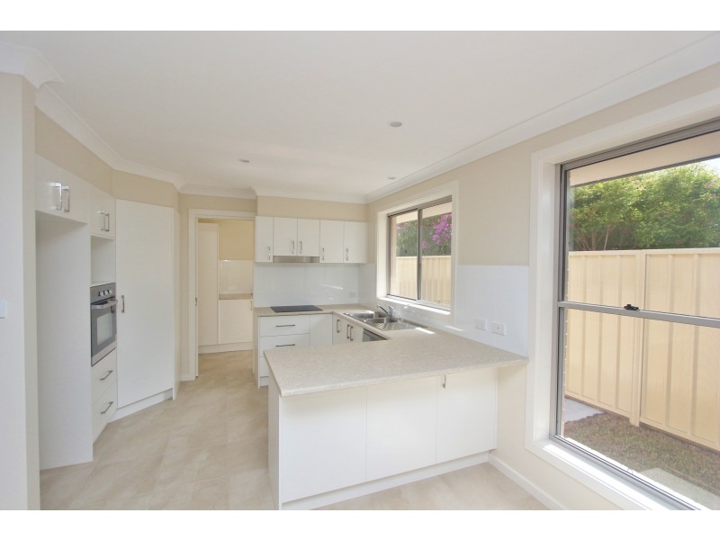 2/18 Reliance Crescent, Laurieton NSW 2443