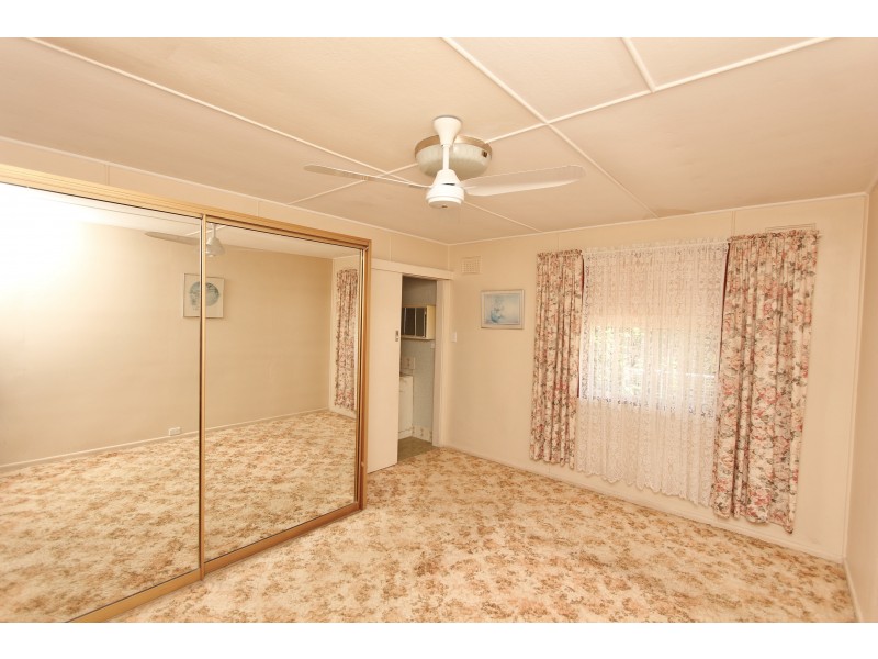 6  Lane Street, Laurieton NSW 2443