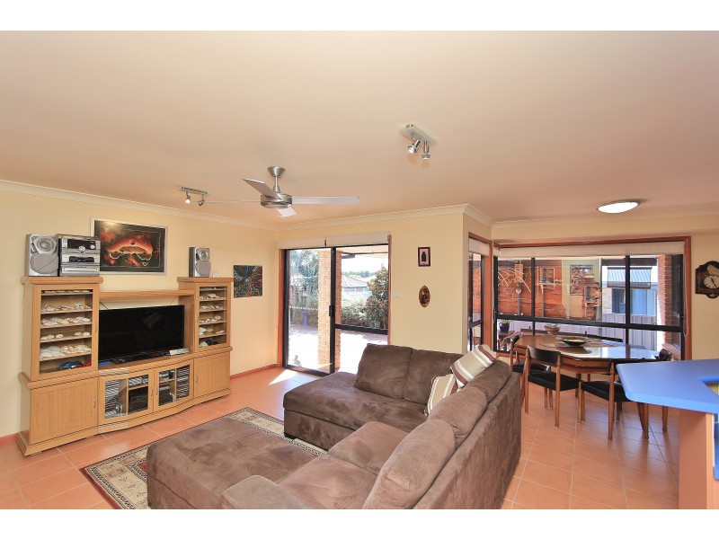 17 Bounty Avenue, Lake Cathie NSW 2445