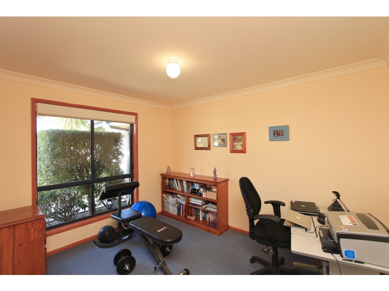 17 Bounty Avenue, Lake Cathie NSW 2445