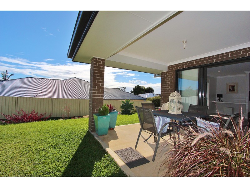 6 St Lucia Place, Bonny Hills NSW 2445