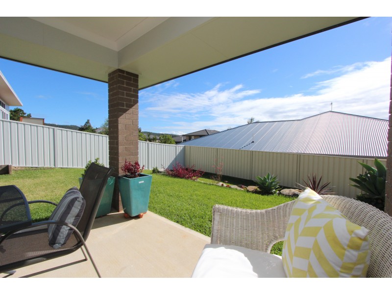 6 St Lucia Place, Bonny Hills NSW 2445
