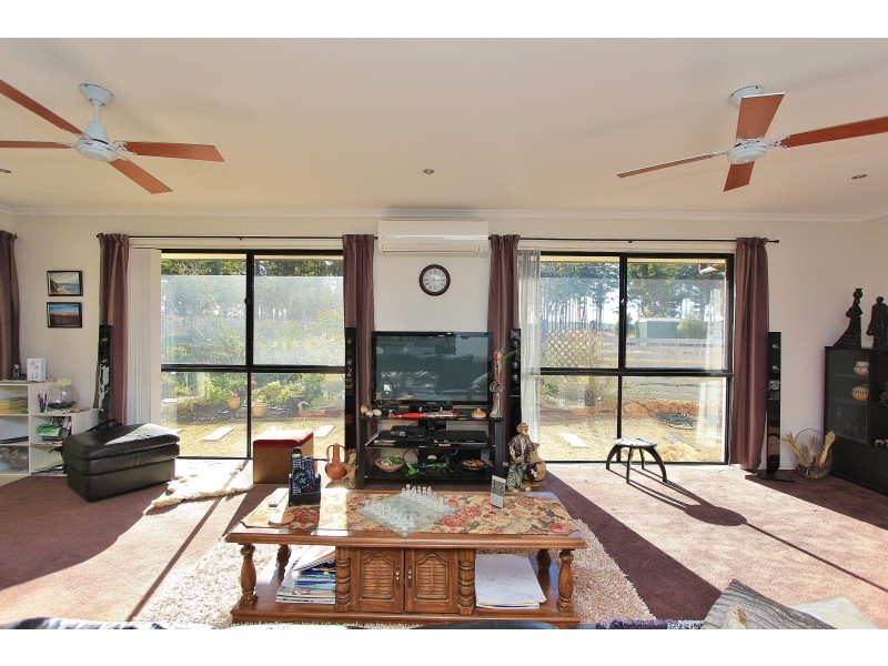 11 Wren Close, Kew NSW 2439