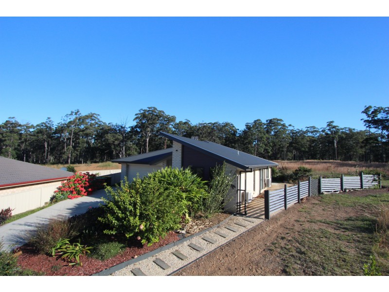 11 Wren Close, Kew NSW 2439