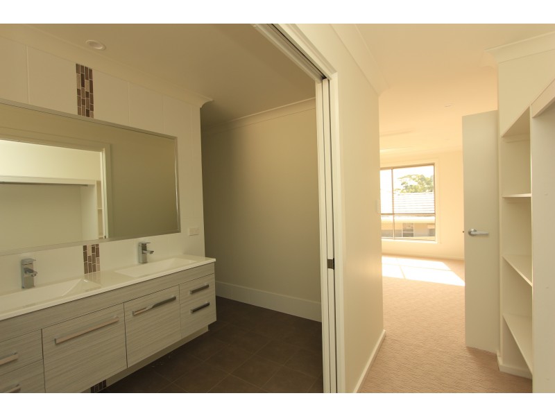 6 Bronzewing Terrace, Laurieton NSW 2443