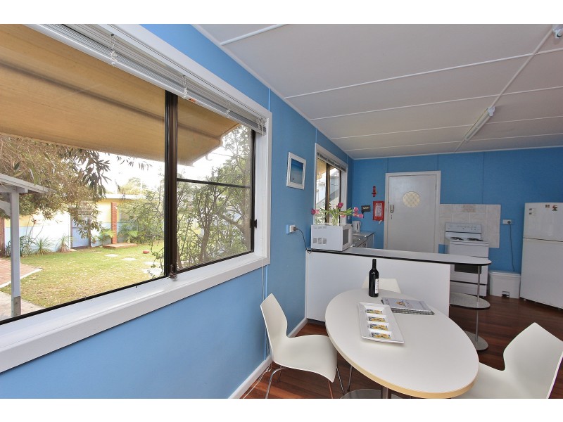 103 The Parade, North Haven NSW 2443