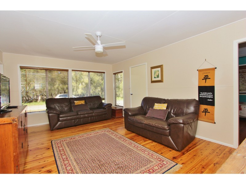 17 Bay Street, Dunbogan NSW 2443