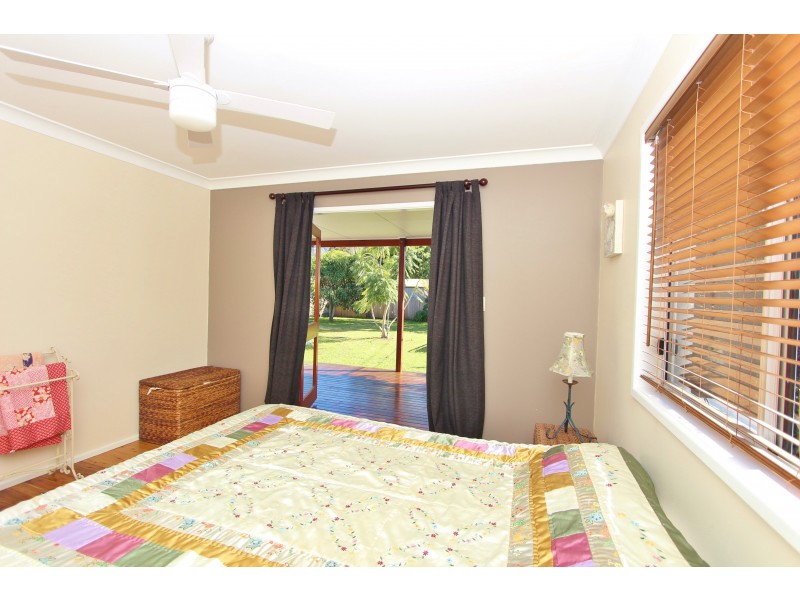 17 Bay Street, Dunbogan NSW 2443