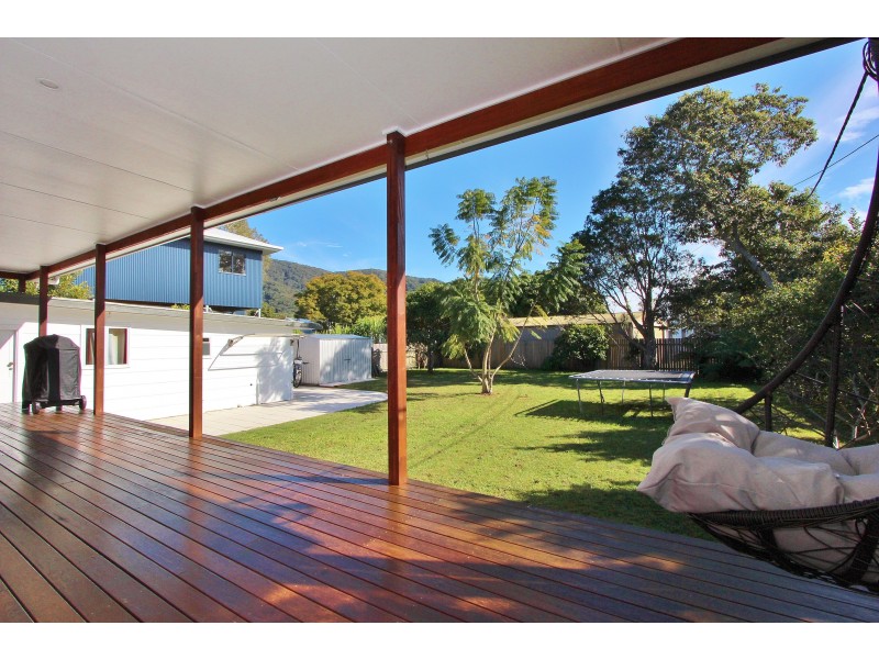 17 Bay Street, Dunbogan NSW 2443